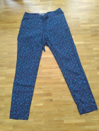 H&M Sommer Hose, Gr. 38, blau gemustert