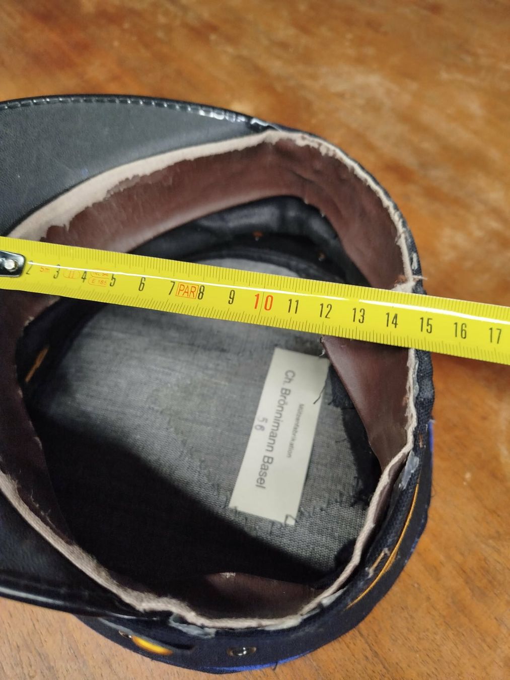 SBB/CFF/FFS Uniformi: Casquette de chemin de fer, – Usato da La Chaux-de-Fonds venduto da Emmaus2300CDF 8