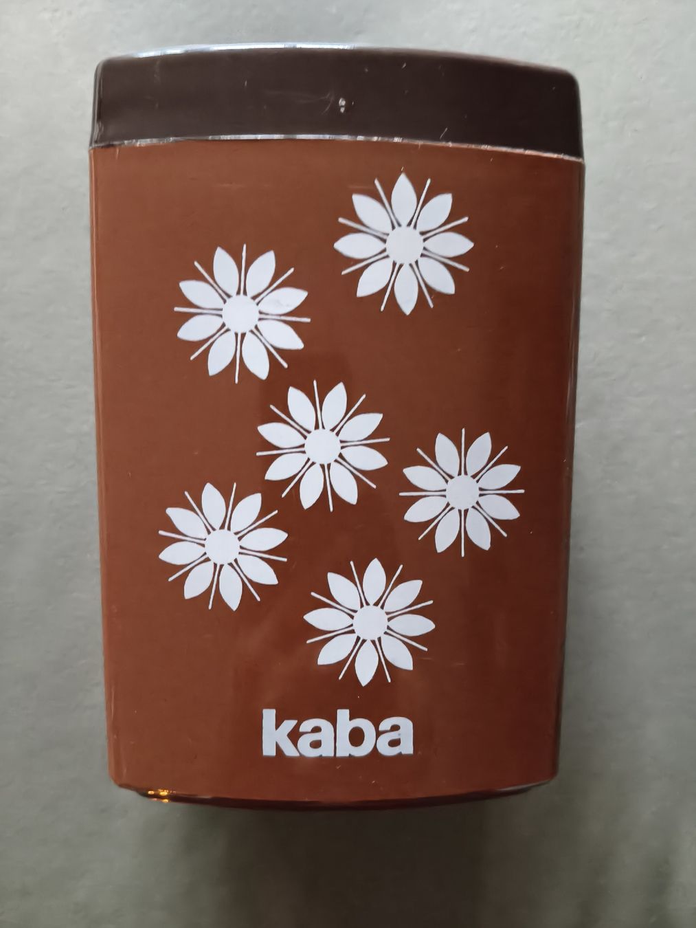 Alle Dekorationen: alte Kaba Dose – Gebraucht aus Stansstad von Falcon-Crest