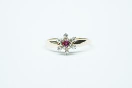 Fingerring mit Rubin & Diamanten