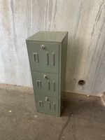 Metallschrank/Garderobe 3 Fächer Gebraucht