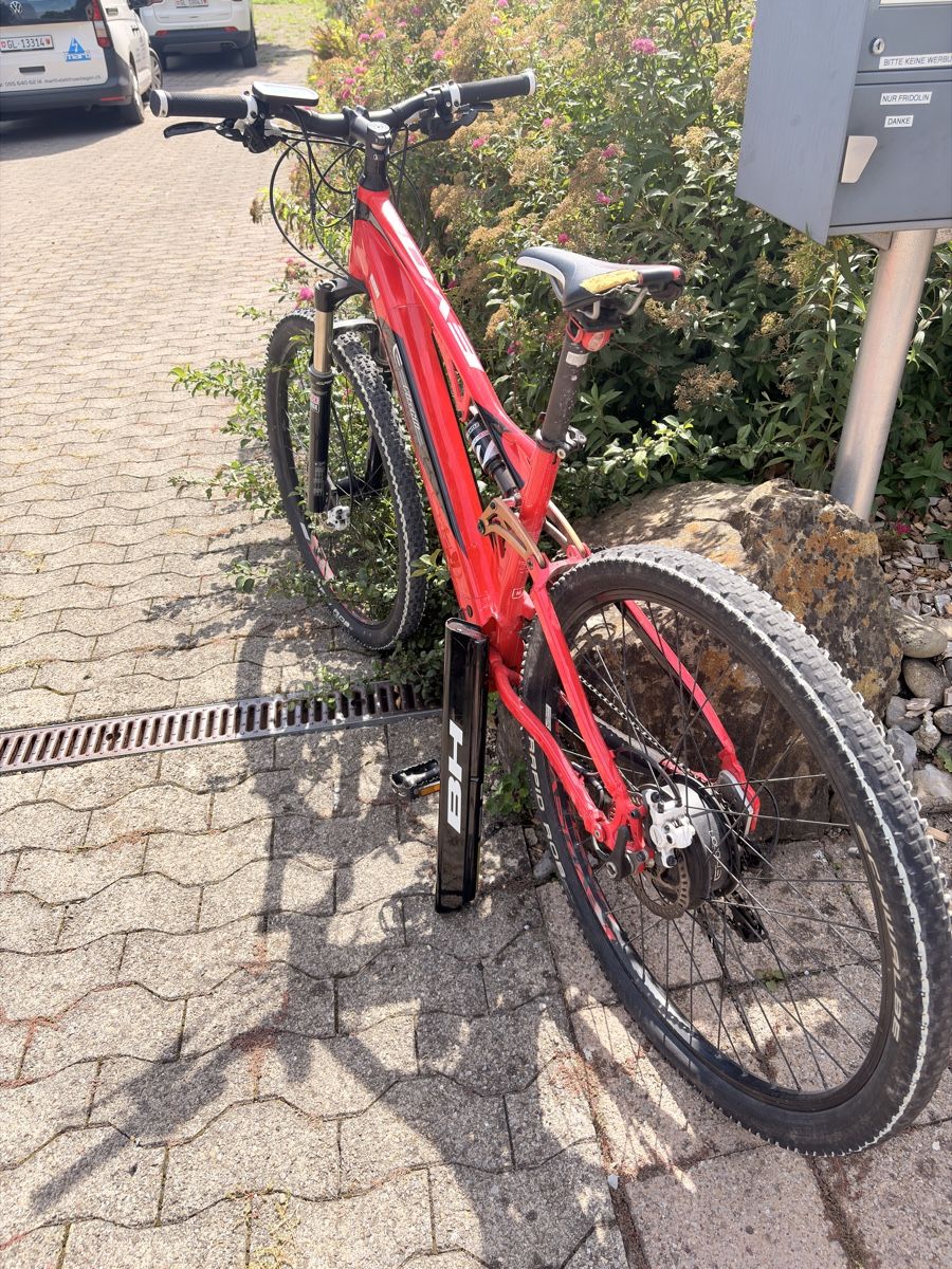 Velos: E-Bike – Gebraucht aus Zürich von ret_2dzn 2