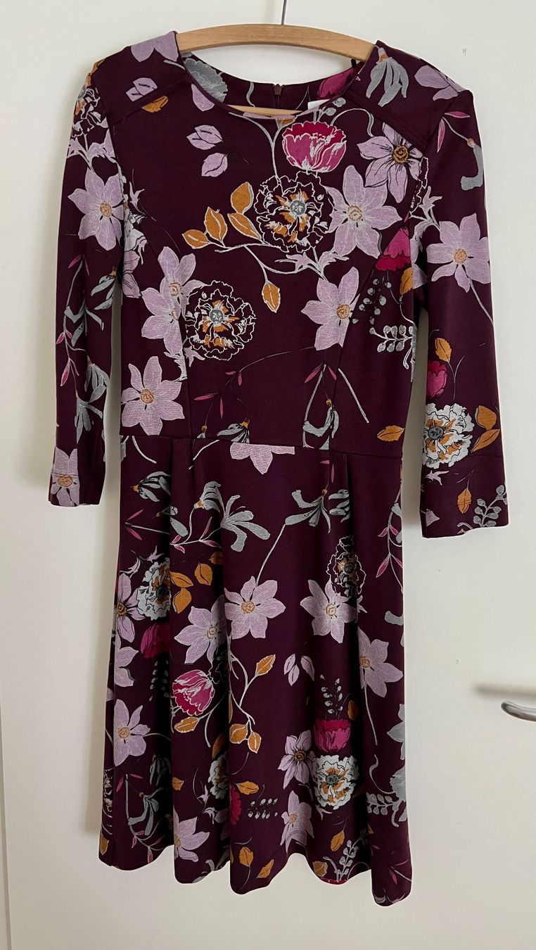 Esprit Kleider: Elegantes Kleid von Esprit, Gr. M - wie neu – Neu (gemäss Beschreibung) aus Binningen von andeliis