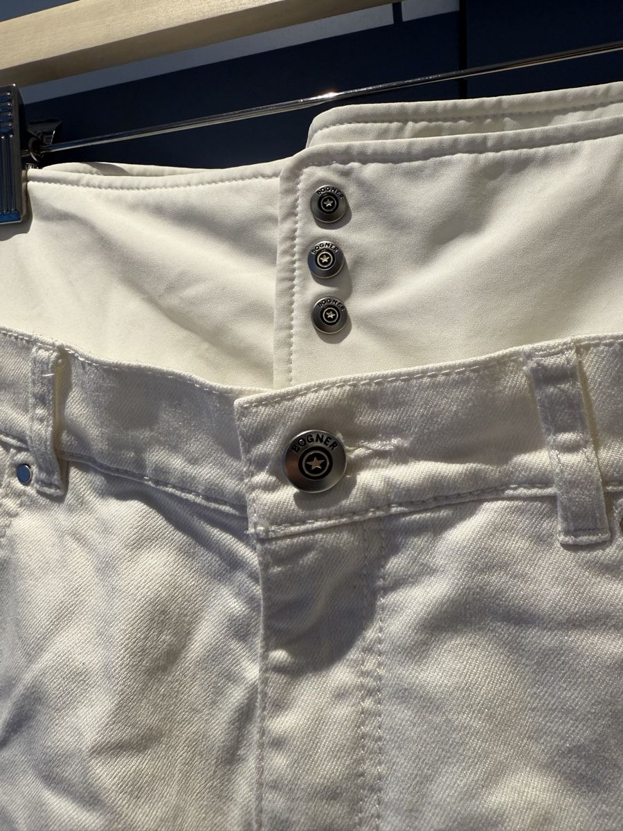 Bogner Hosen: Bogner Women's White Ski Pants, Size M – Neu (gemäss Beschreibung) aus Bovernier von jba_cr9f 1