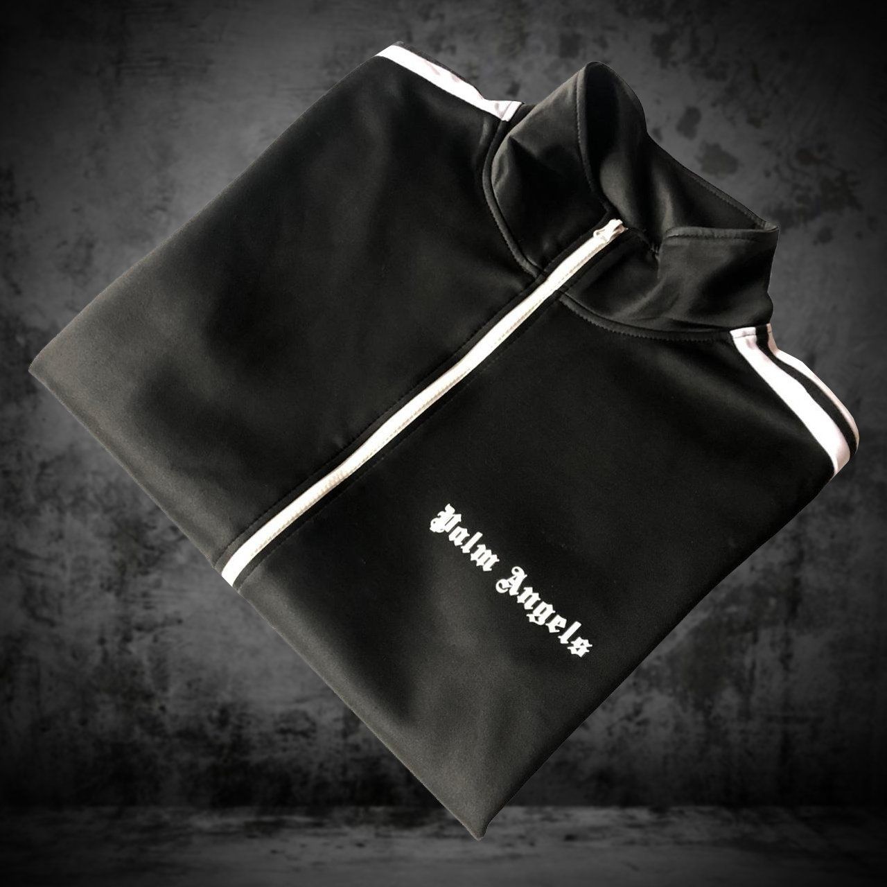 Palm Angels Pullover & Sweatshirts: Pull Palm Angels Black Men L – Gebraucht aus Genève von ang_7j7j 6