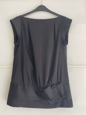 Elegant Black top - zara woman M