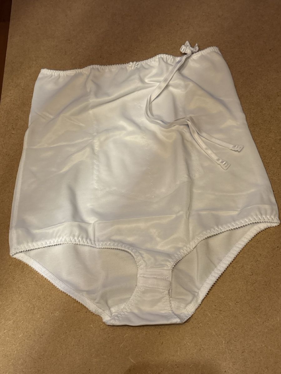 Altra biancheria intima: Kompressions Unterbrust Body – Nuovo (secondo la descrizione) da Rümlang venduto da Sambas19