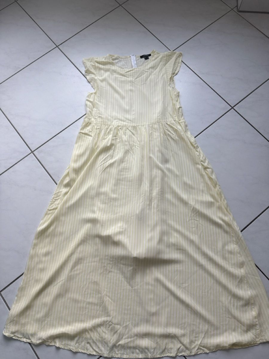 Vestiti: Sommerkleid Gr 42 – Usato da Zell ZH venduto da Guffos