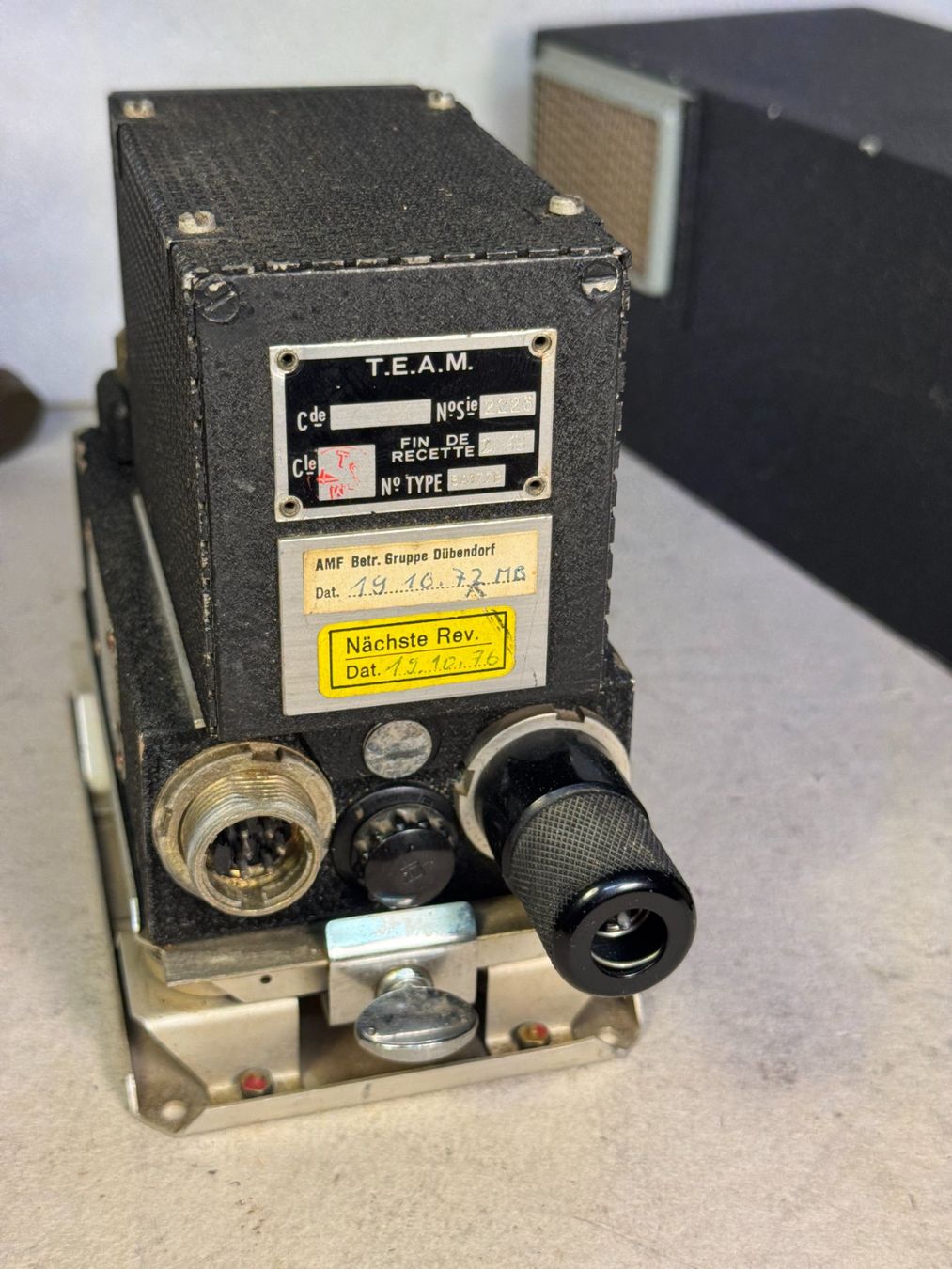 Technique de radiocom: Flugfunkgerät SE-027 – Défectueux à Ins par funkflieger 4
