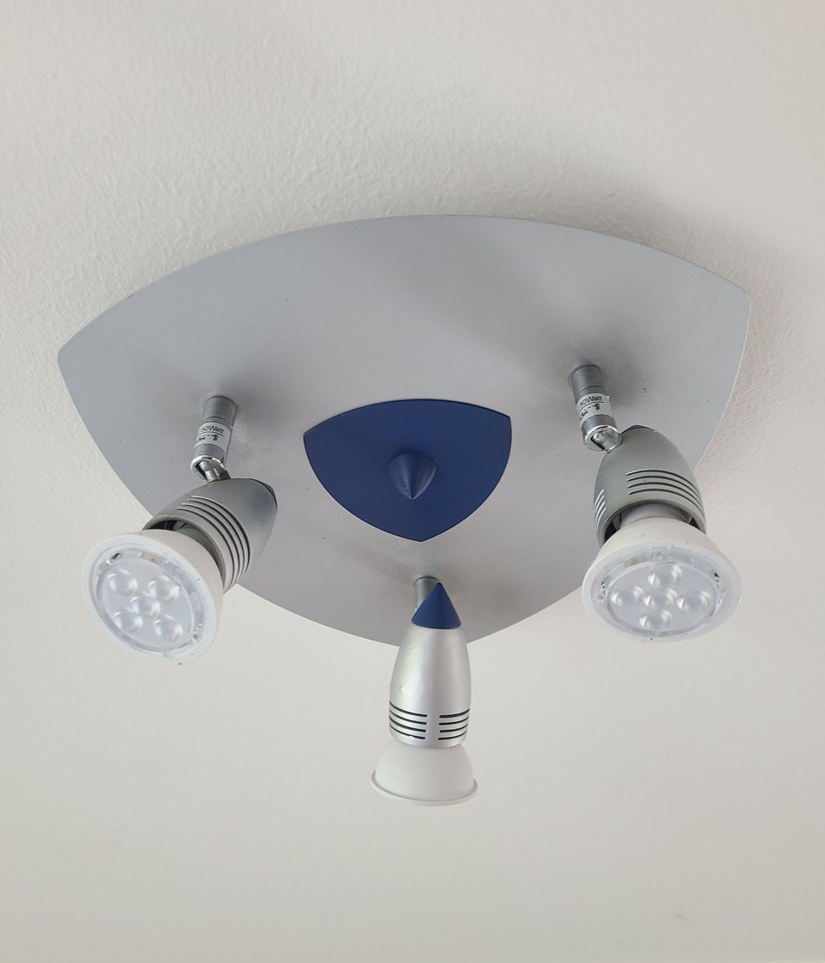 Kronleuchter & Deckenlampen: Design Deckenlampe, 3-flammig, Alu/Blau – Gebraucht aus Egg b. Zürich von alpenchueli