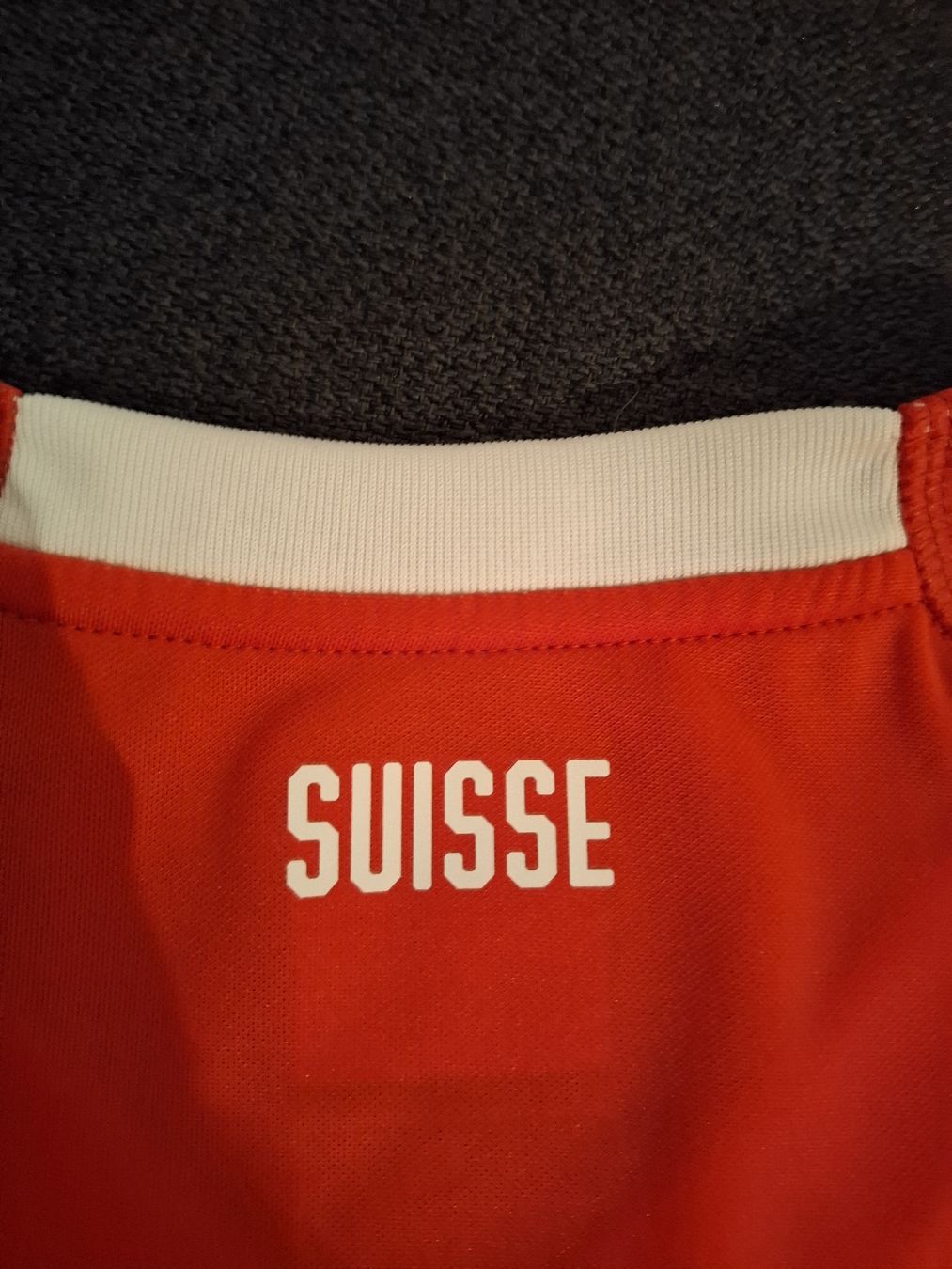 Schweizer Nati Canottiere & Pantaloni: Schweizer Nationalmannschafts Trikot – Usato da Niederönz venduto da g_si 4