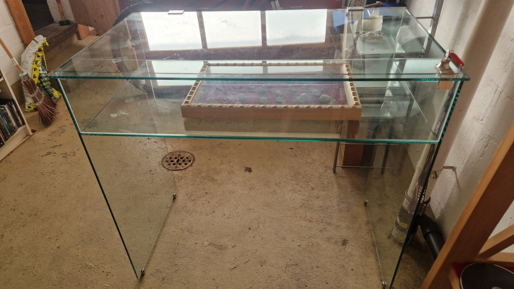 Vetrine: Glasvitrine – Usato da Niederhasli venduto da rehauge01 4