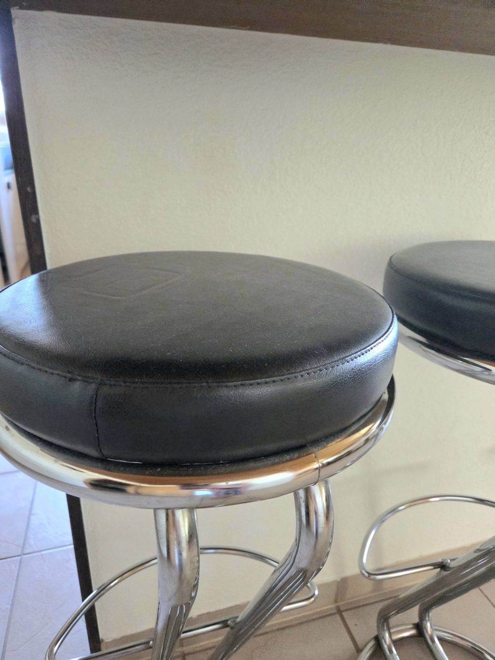 Sgabelli: Moderne Barhocker mit Polstersitz - Höhe 80 cm – Usato da Altstätten SG venduto da V_Redzepi 3