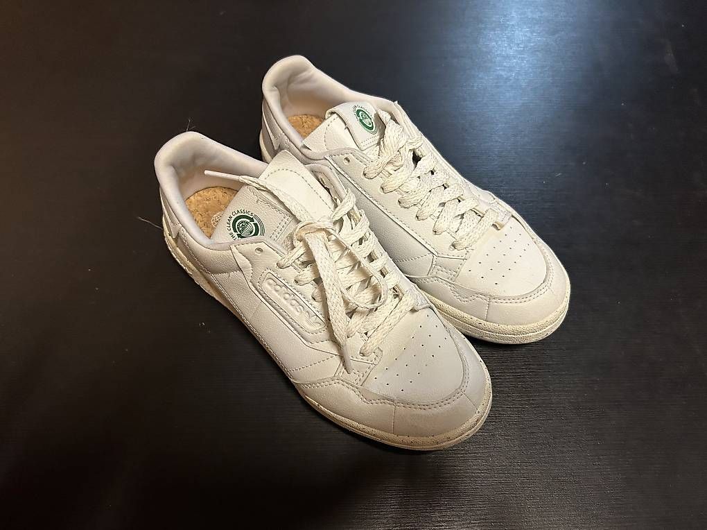 Chaussures hommes: Weisse Schuhe – D'occasion à Winterthur par jen_6bzw