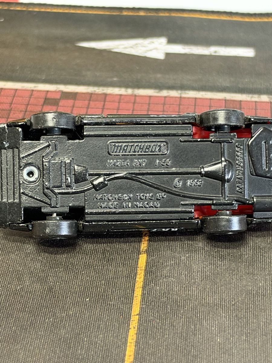Matchbox Modellautos: Matchbox Mazda RX-7 noire – Gebraucht aus rolle von Noma-collectible 3