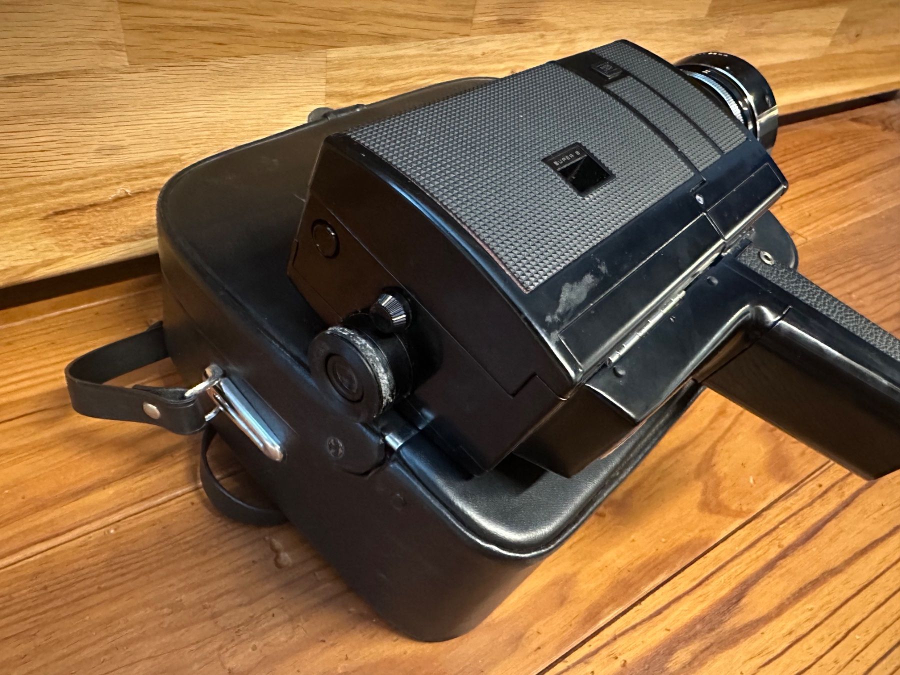Videocamere: Chinon Super8 Kamera 672 Autozoom – Difettoso da Rothenburg venduto da Firstbase74 3
