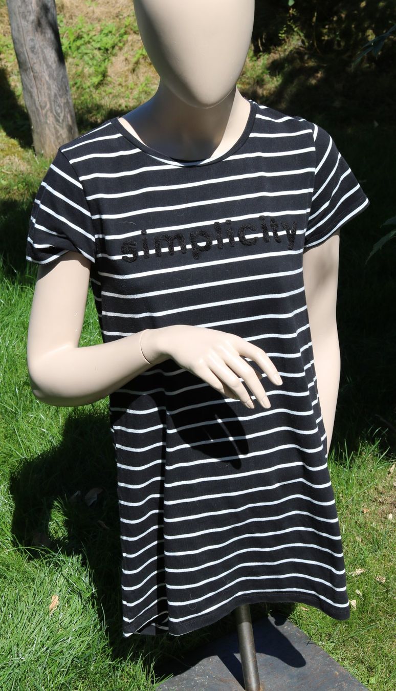 T-shirt: T-Shirt Marke MNG – Usato da Frick venduto da Beni58