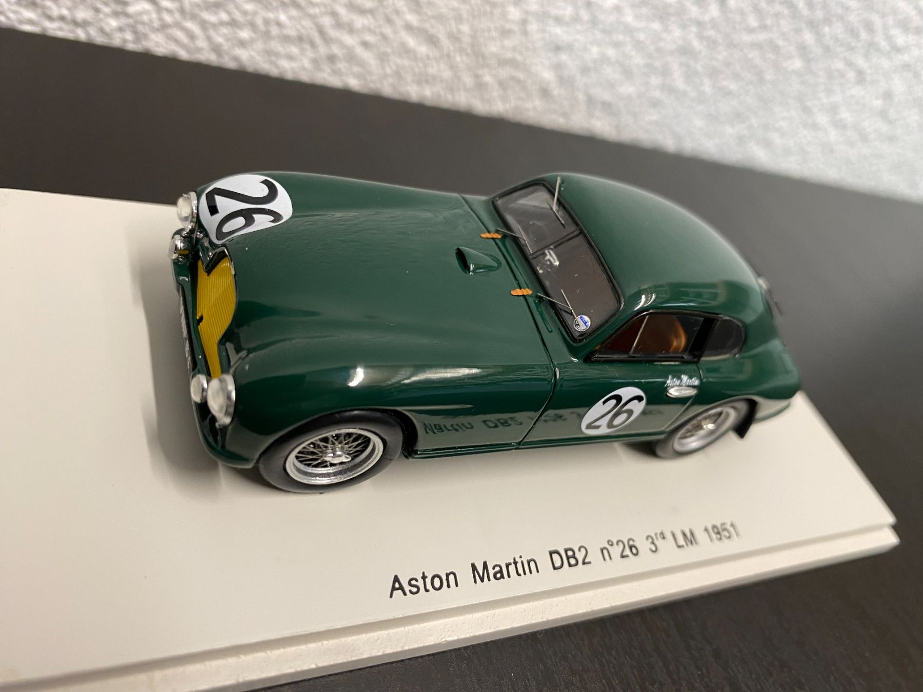 Spark Modellini d'auto: Aston Martin DB2 - 1951 - Spark 1:43 – Nuovo e nell'imballaggio originale da Niederhasli venduto da Yotanke50 1