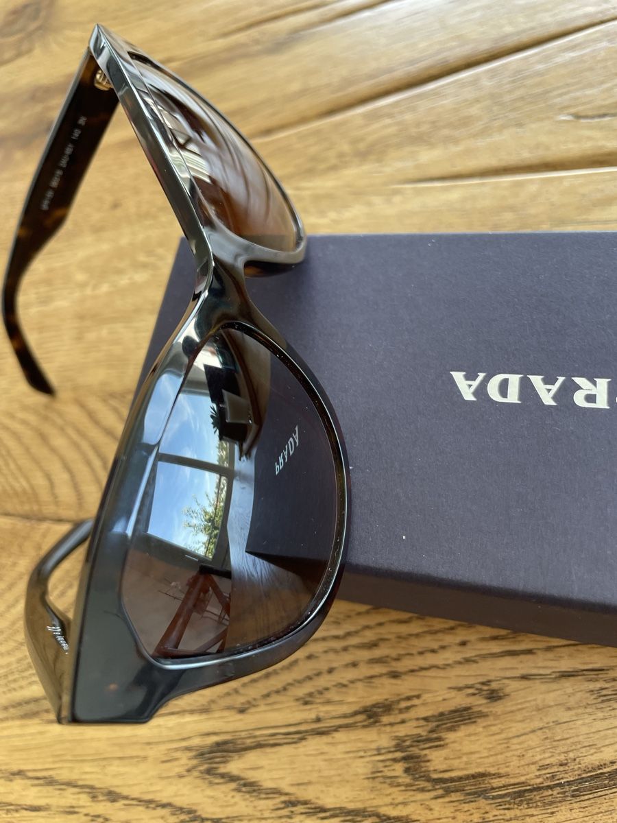 Prada Occhiali & Lenti: Sonnenbrille von PRADA – Usato da Bottmingen venduto da Leela2 2