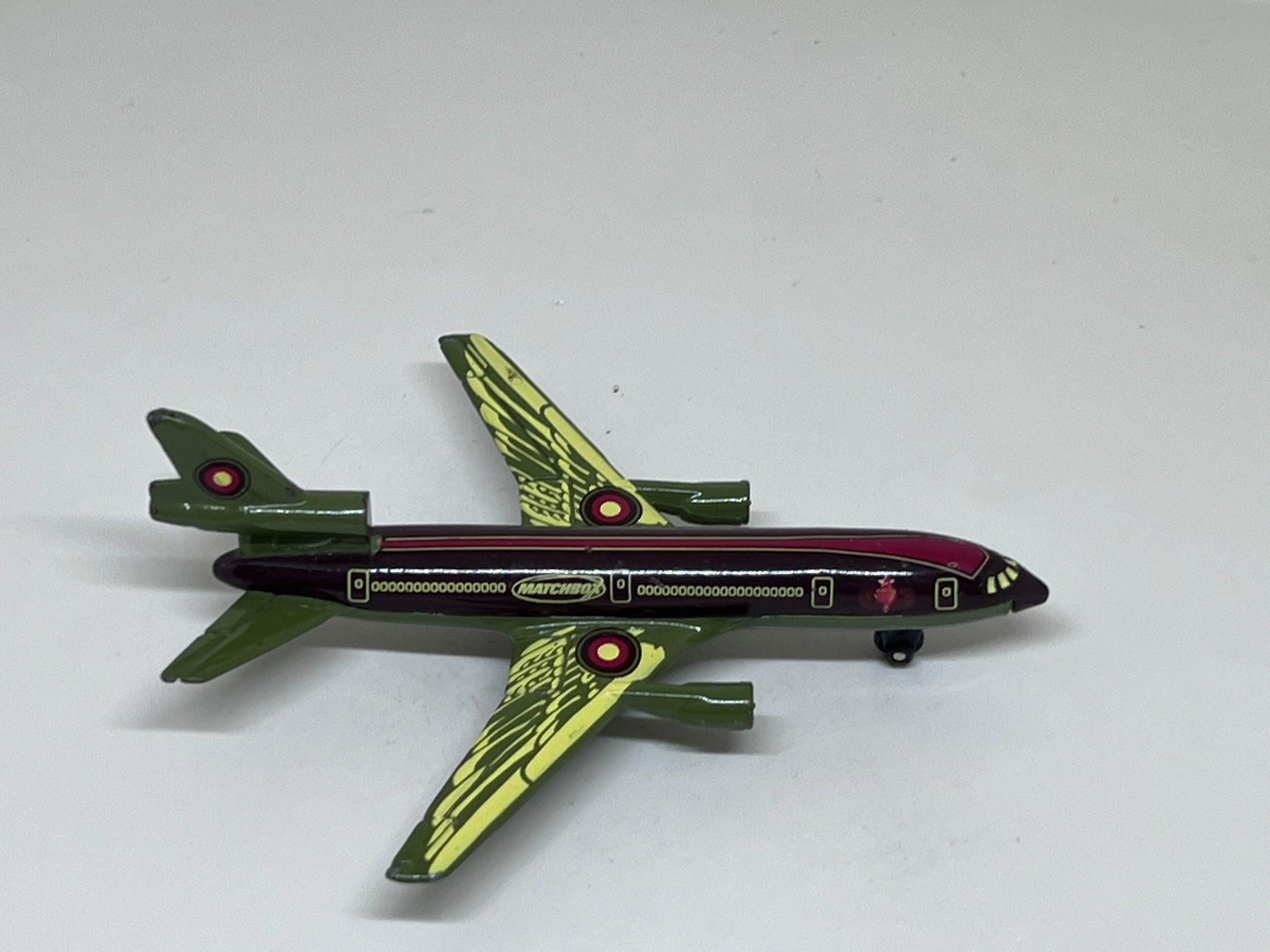 Matchbox Modellini d'auto: Matchbox SB 13 DC 10 – Usato da Wildegg venduto da LaaBoutique 1