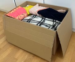 Kleiderpaket Gr.122/128