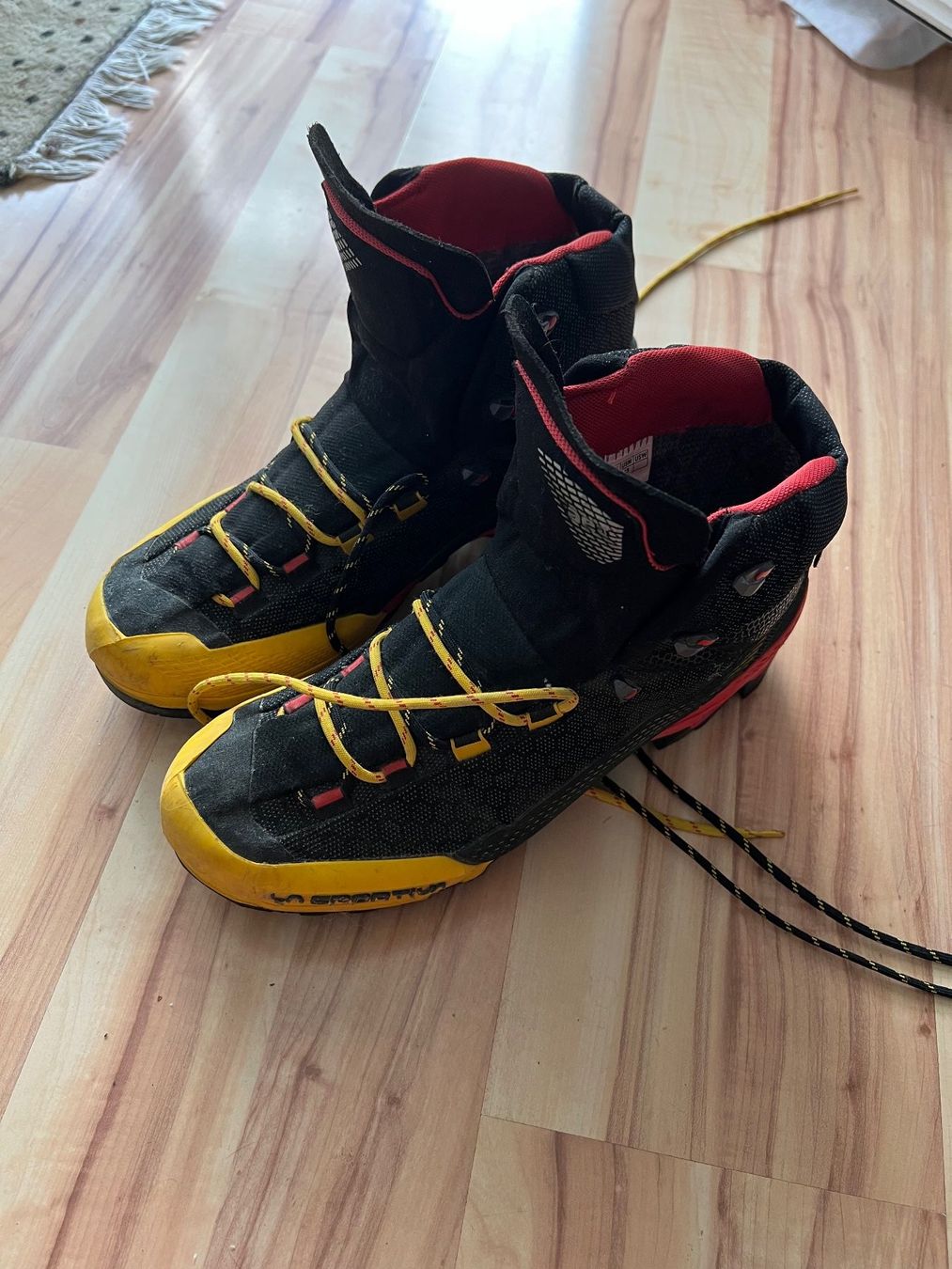 La Sportiva Herrenschuhe: La Sportiva Aequilibrium ST GTX – Neu (gemäss Beschreibung) aus Biberen von mat_kx8m