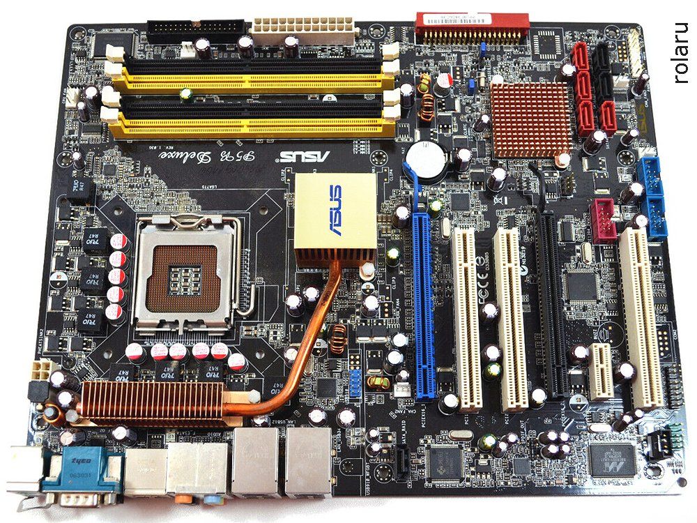 Asus Schede madri: ASUS P5B Deluxe - LGA 775 – Usato da Baden venduto da Rolaru