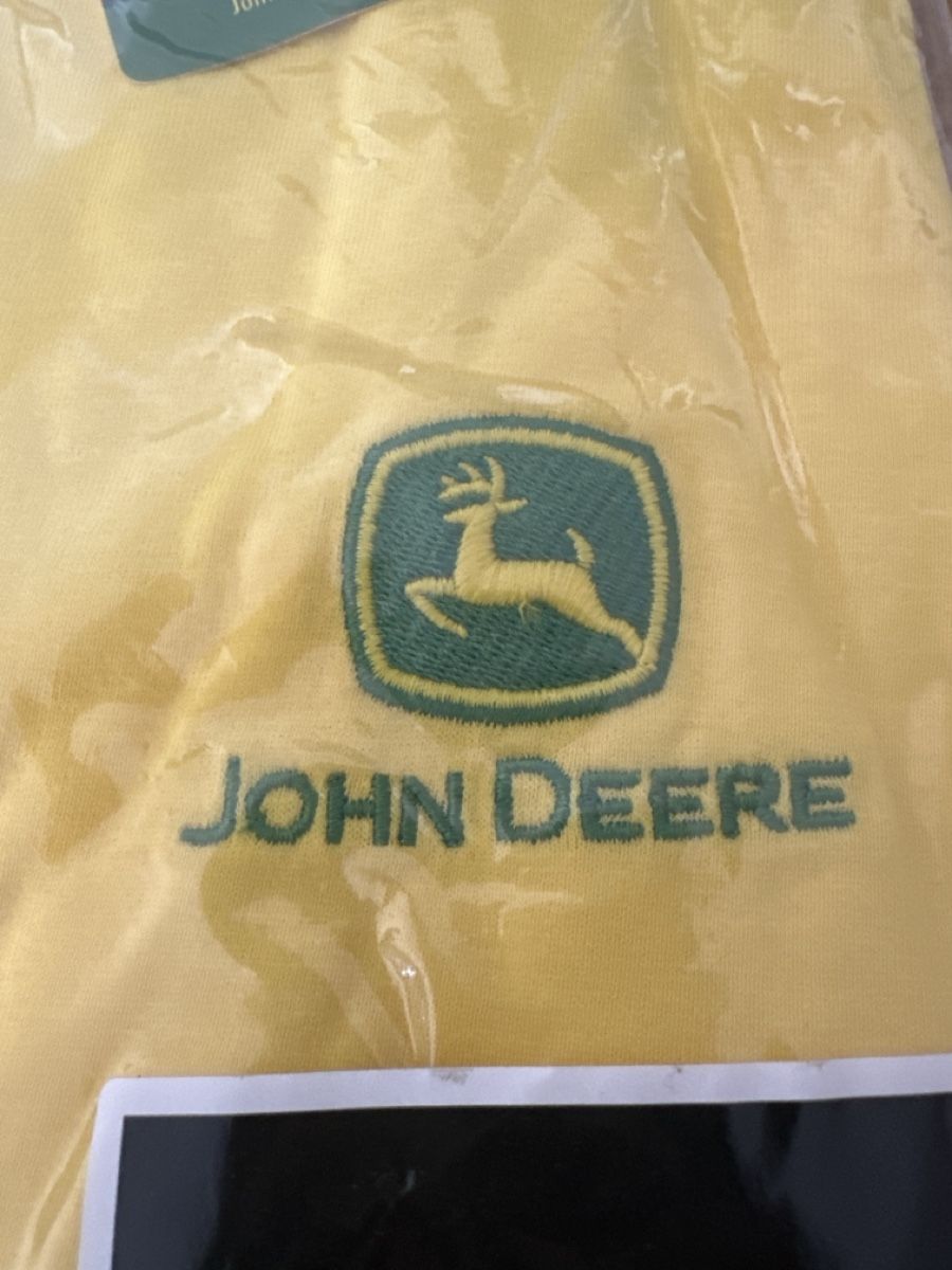 T-shirt: John Deere T-Shirt – Nuovo e nell'imballaggio originale da Grono venduto da Maxtim 1