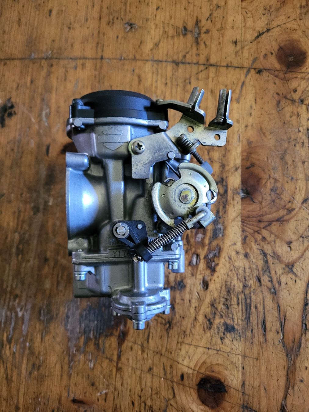 Harley-Davidson Alle Motorradersatzteile: Harley Davidson CV Vergaser – Gebraucht aus Ettiswil von Metz2