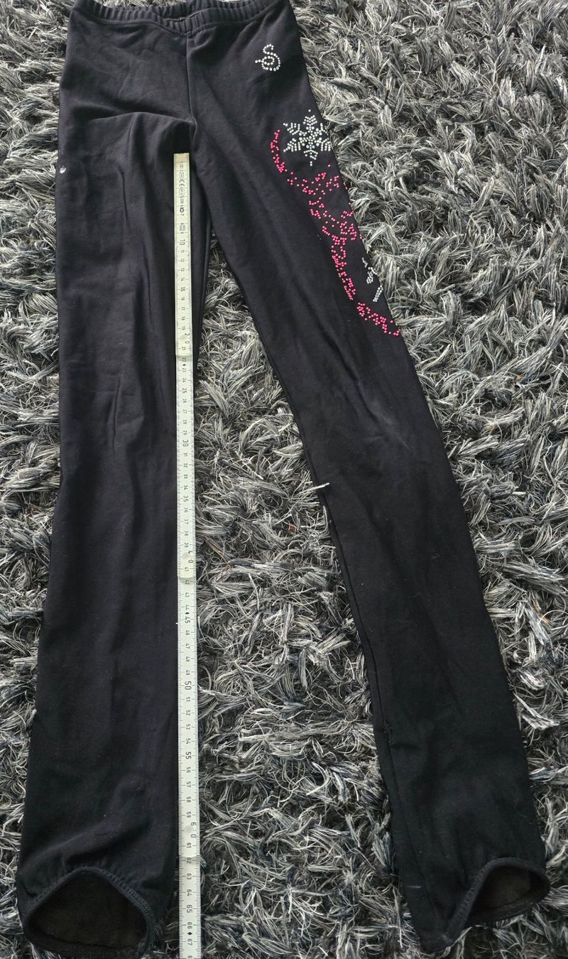 Hosen: Trainingshosen Sagester Gr. XS – Gebraucht aus Thun von ols_m9hk 1
