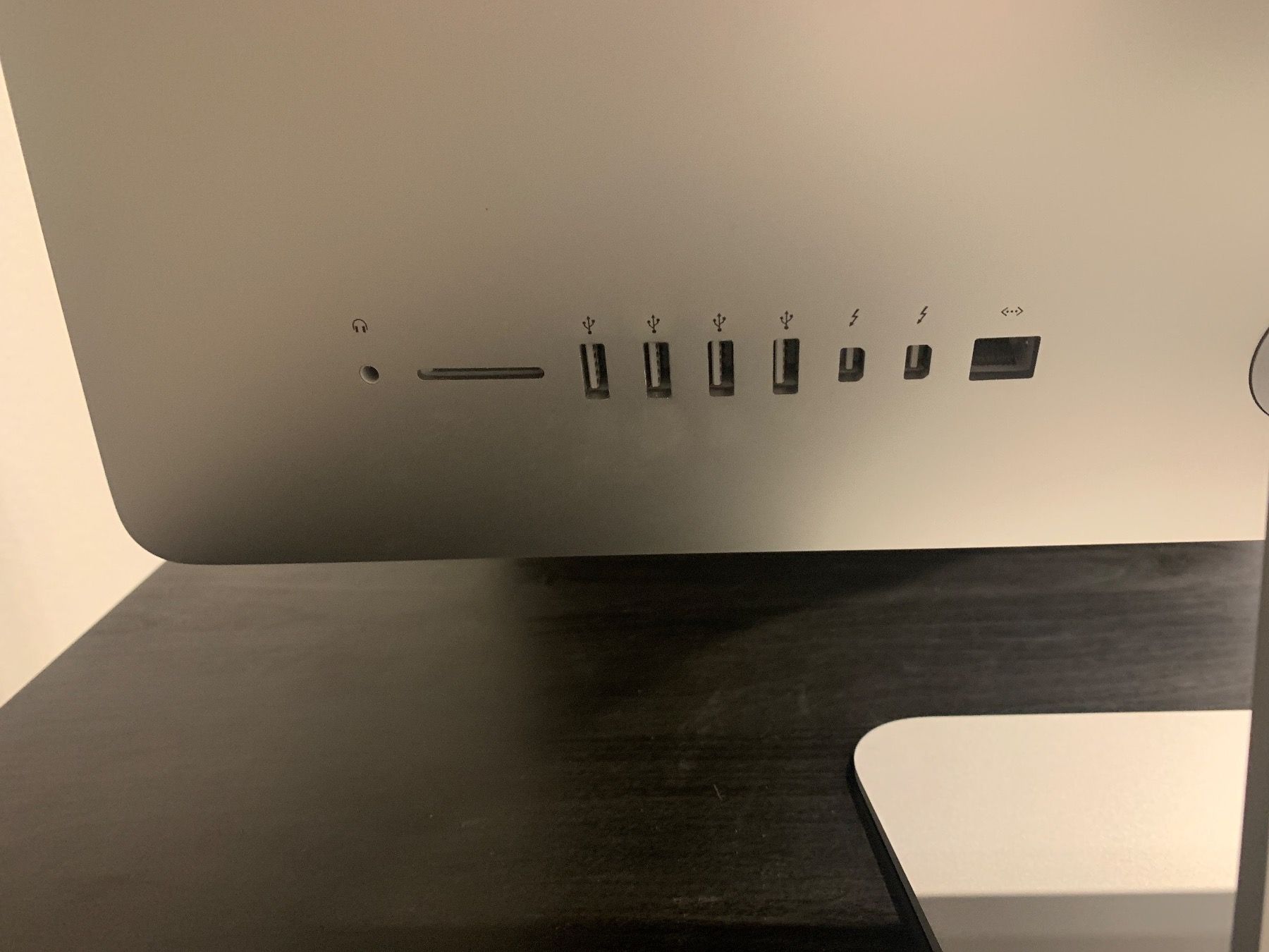 Apple PCs: Apple iMac 21.5" Retina 4K – Gebraucht aus Villigen von  1