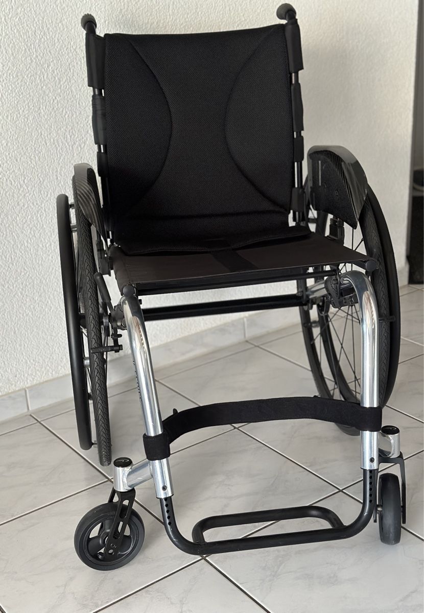 Sedie a rotelle: Küschall Rollstuhl K-Series – Nuovo (secondo la descrizione) da Schübelbach venduto da Kandija 2
