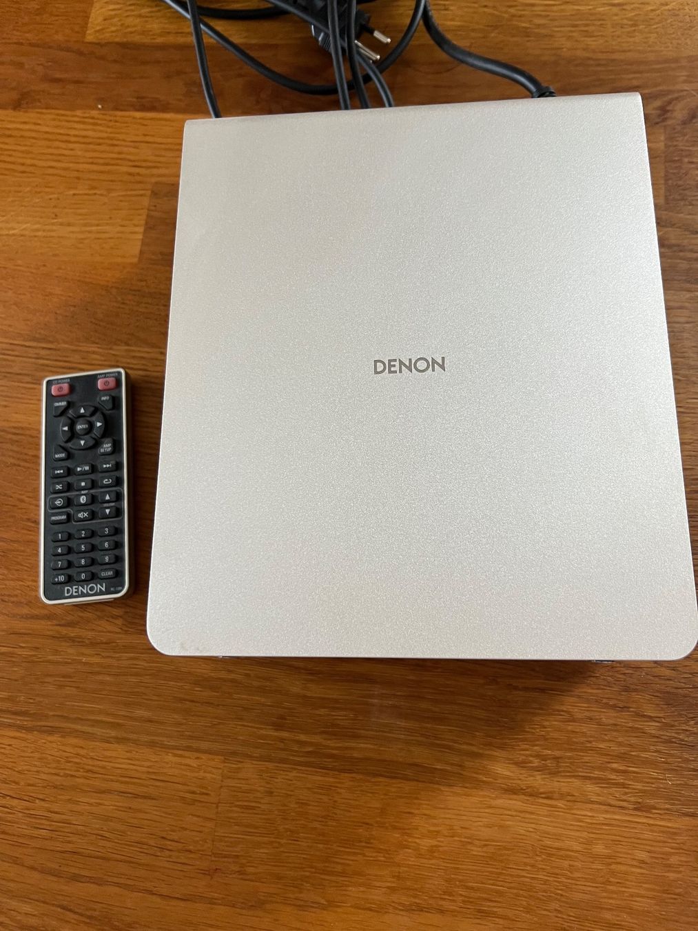Denon Lettore multimediale & Streamer: Denon DCD-50 CD Player, Occasion, Top Zustand – Nuovo (secondo la descrizione) da Horgen venduto da Hpunto