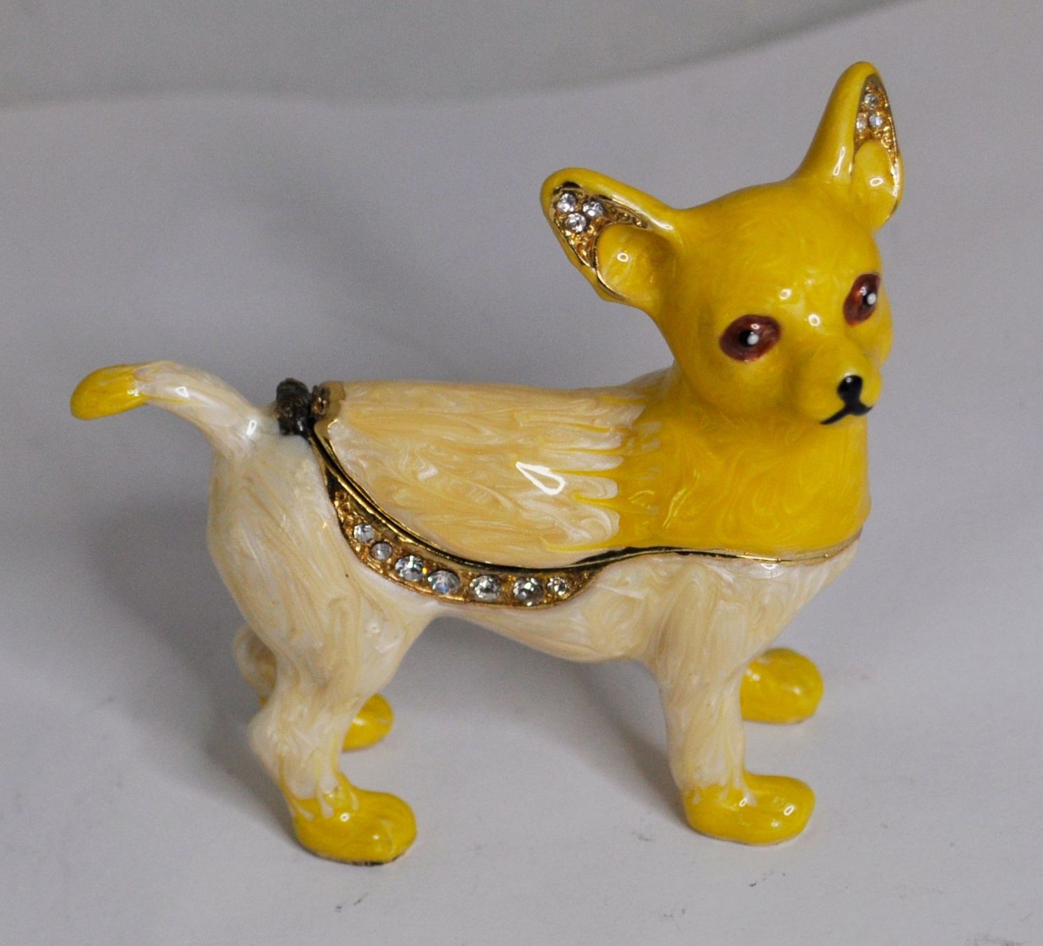 Figuren: Dose, Chihuahua, Hund, Figur – Neu und originalverpackt aus Bottenwil von anh_5brz