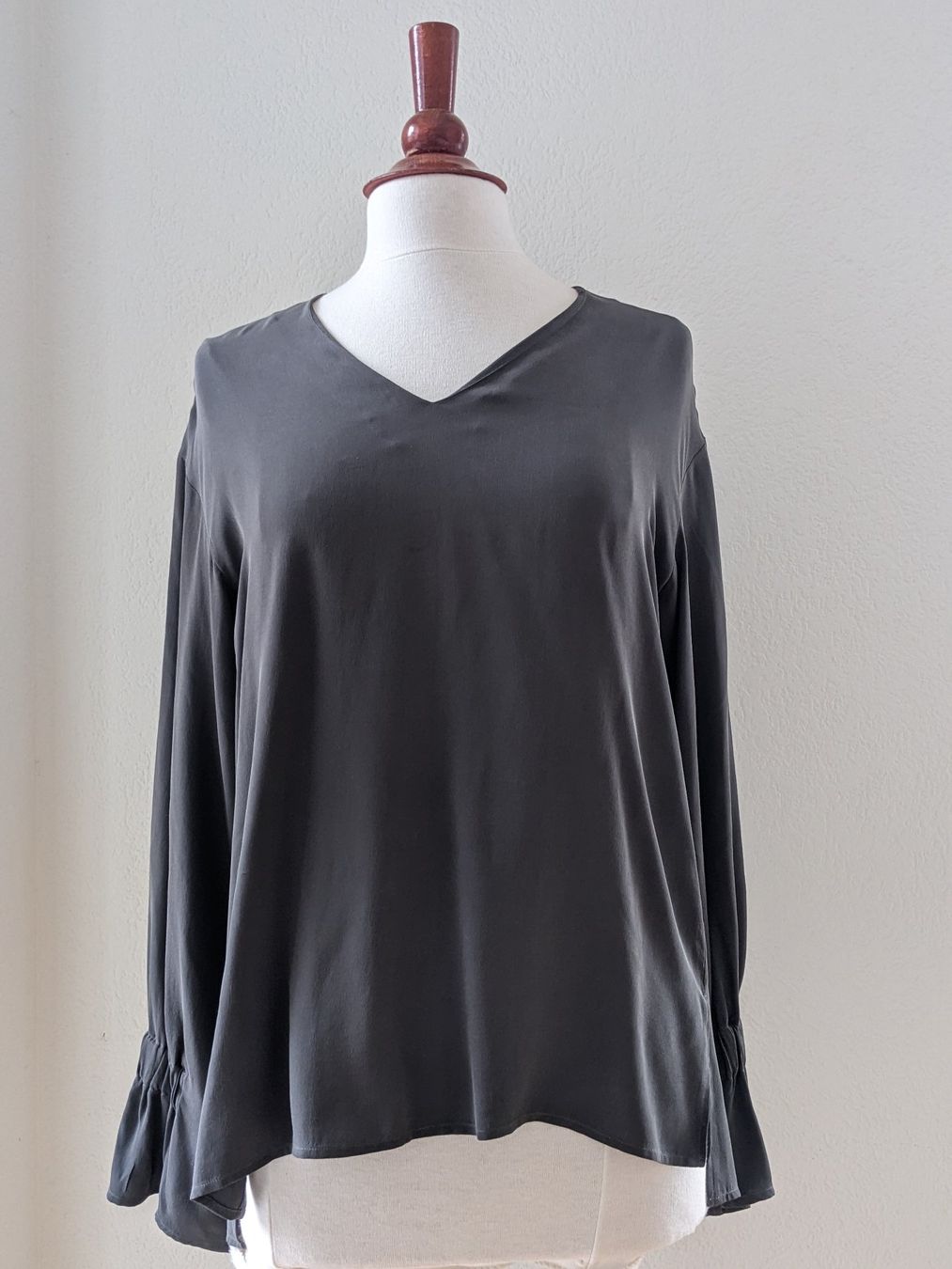 Lis Lareida Camicette: Lareida Switzerland Bluse 100% Seide 36 – Nuovo (secondo la descrizione) da Lengnau AG venduto da Nathi88