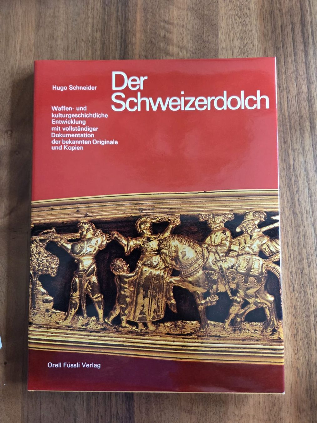 Schweizer Armee Stichwaffen: Der Schweizerdolch, en excellent état avec 185 pages – Gebraucht aus Choëx von Solmo51 1