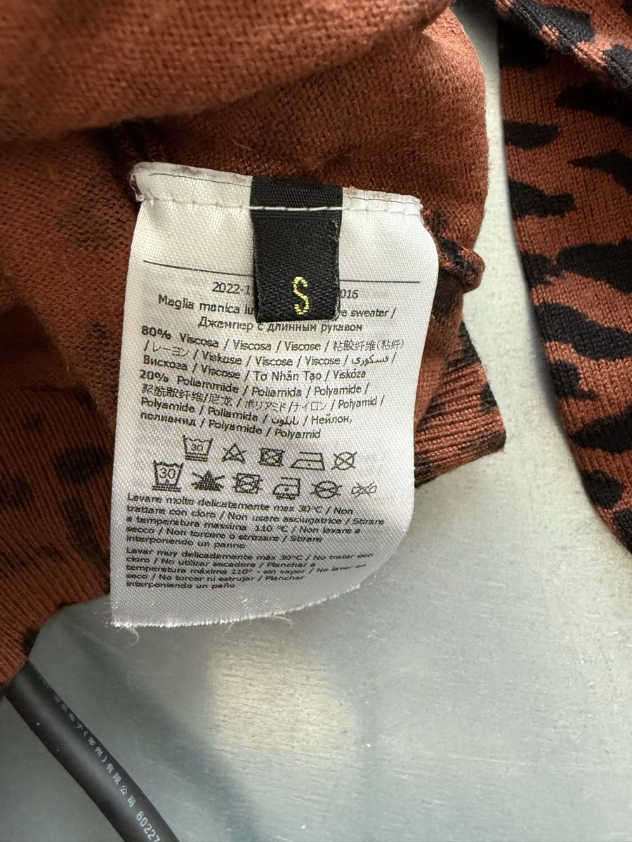 Pullover & Sweatshirts: Pulli gaudi Jeans  – Gebraucht aus visp von Kmemo1 4