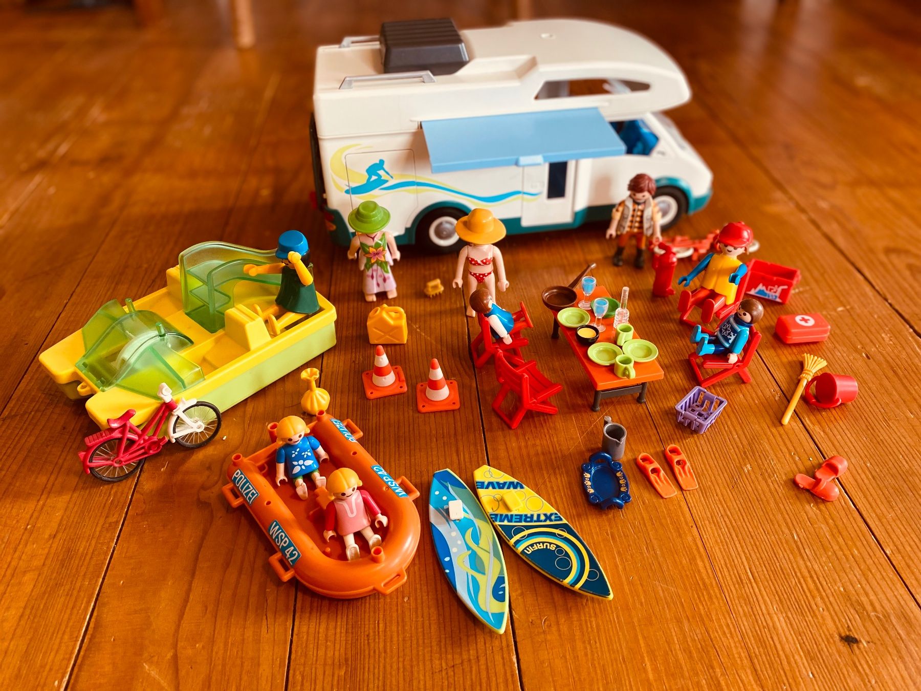 Playmobil Spielzeuge: Playmobil Camper – Gebraucht aus Bergdietikon von