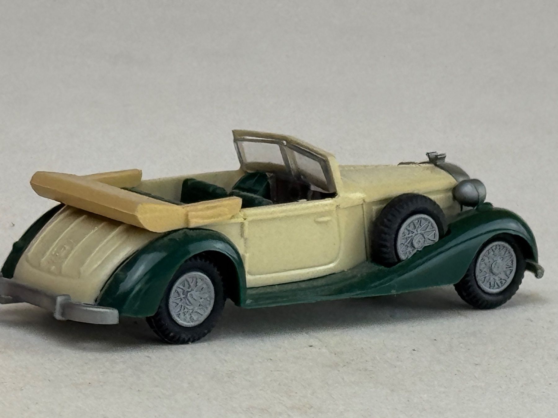 Praliné Modellautos: VE1- Praline Horch 853 beige/grün – Gebraucht aus Elm von Wikmtz 1