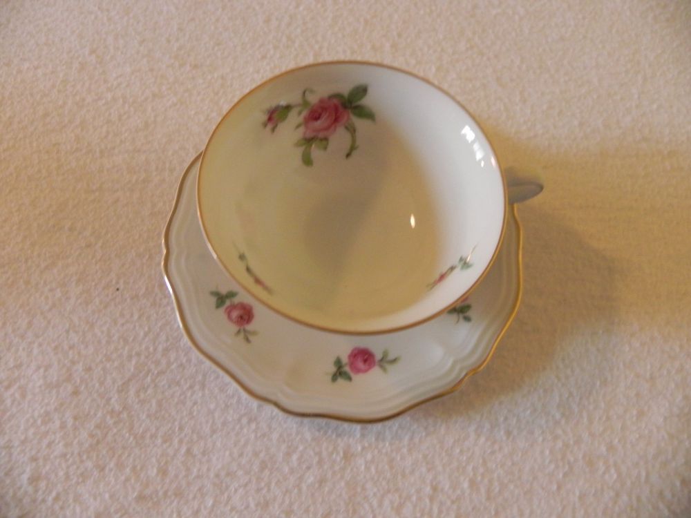Set de 4 tasses Bavaria pour Dupont Fourdrigniers