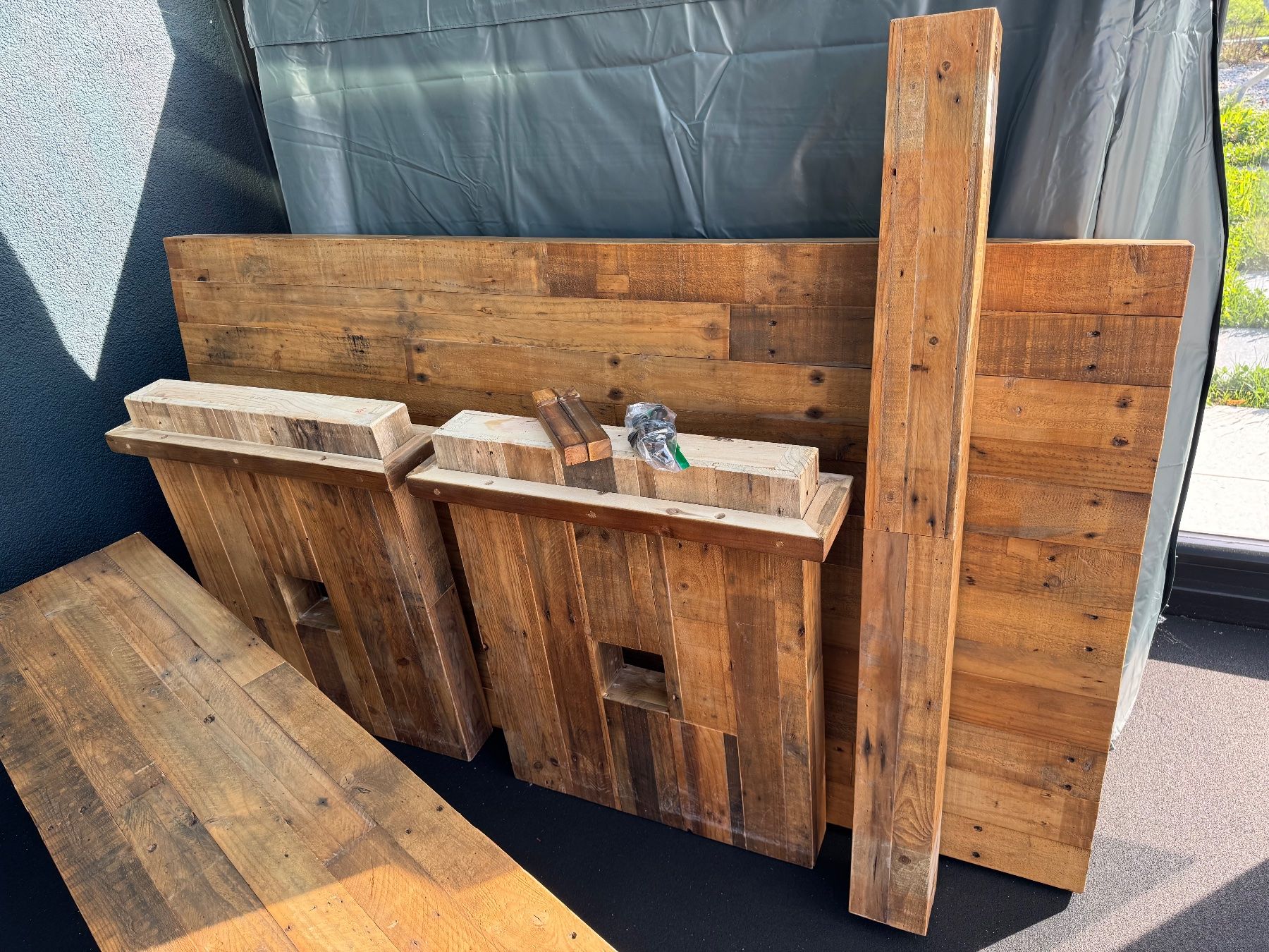 Tavoli: Table à manger et banc en pin recyclé – Usato da Montherod venduto da wor_q2tn 7