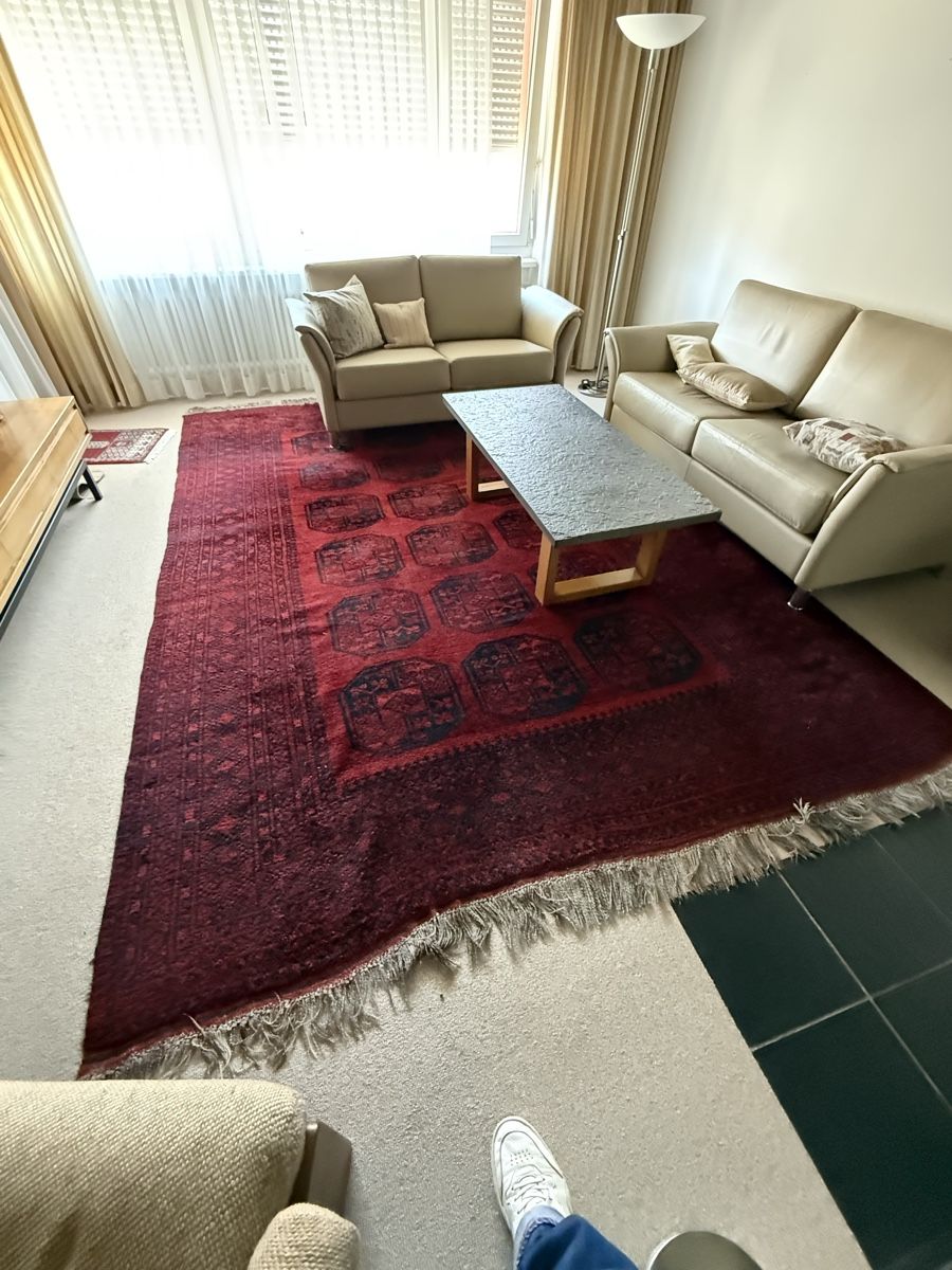 Tables: Salontisch mit massiver Steinplatte – D'occasion à Seuzach par enr_rpg5 1