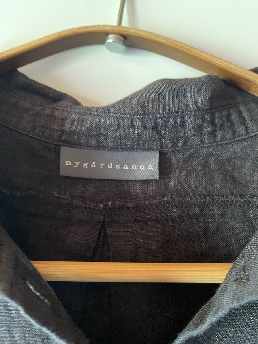 Nygårdsanna Camicette: Shirt Nygardsanna en lin – Usato da Mont-sur-Lausanne venduto da lacasta 1