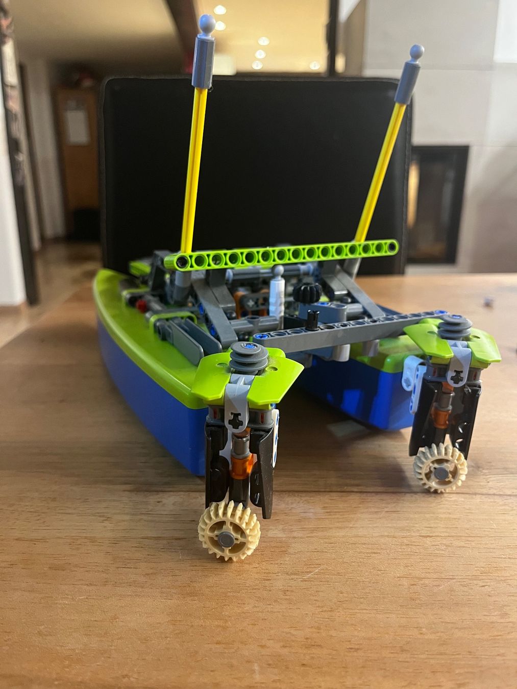 Lego Giocattoli: Lego Technic Katamaran – Usato da Aathal-Seegräben venduto da ottihausi