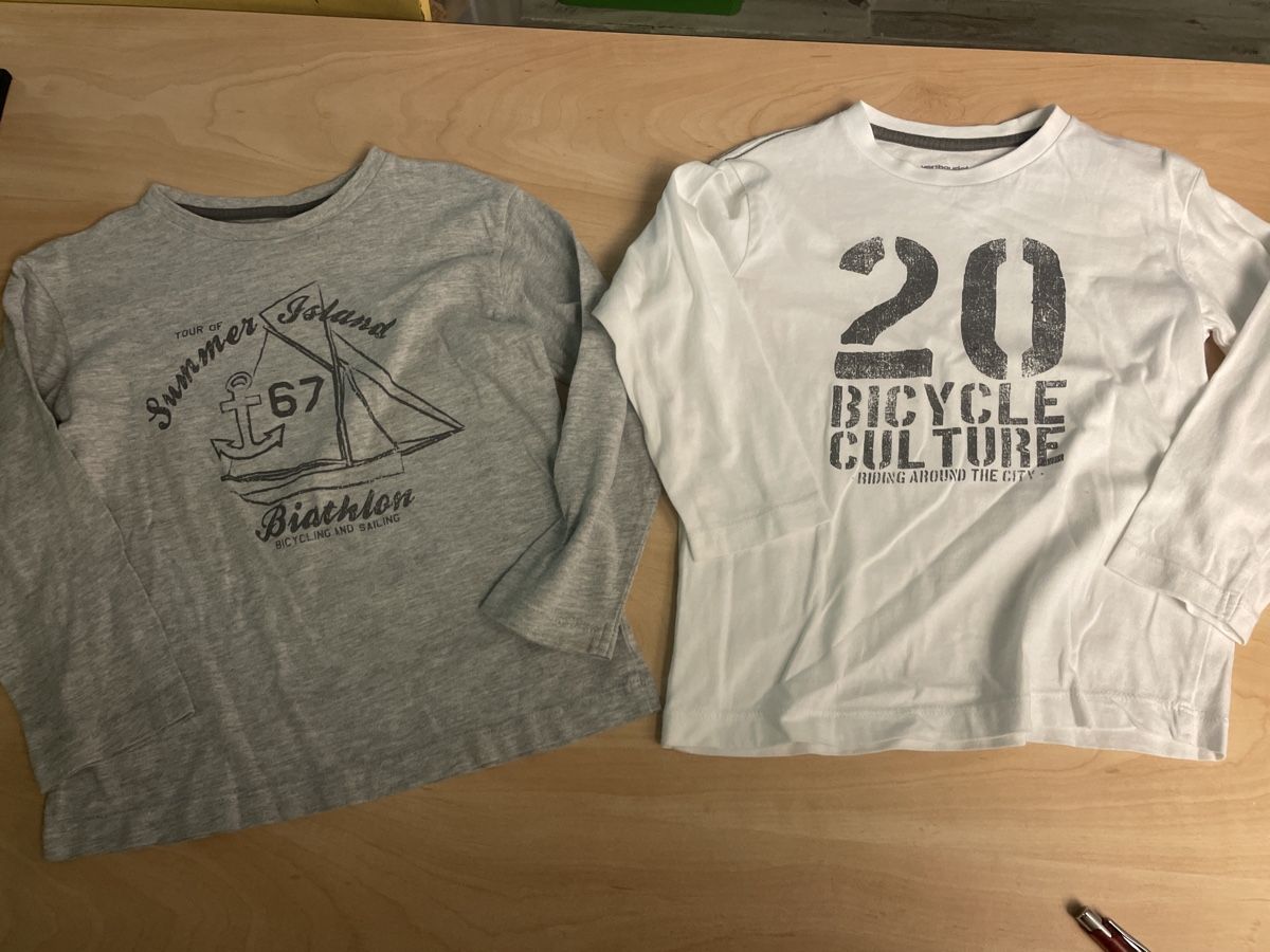 Pullover & Sweatshirts: 2 Langarmshirts Vertbaudet Gr. 108 – Gebraucht aus Obergerlafingen von cabo4