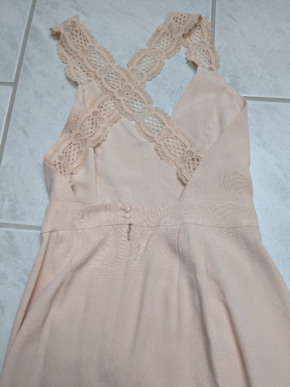 Sezane Vestiti: Sezane Kleid – Usato da Küssnacht am Rigi venduto da schweizerrose
