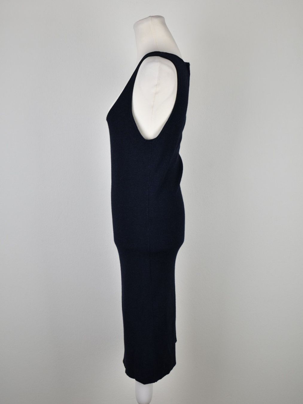 Phase Eight Kleider: Phase Eight Strickkleid Gr.40 (42 / (14)) – Gebraucht aus Nürensdorf von 2ND_STORY 1