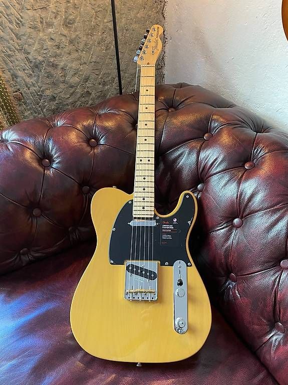 CD: Vous vendez une guitare ? – Usato da La Tour-de-Trême venduto da Sdk00 2