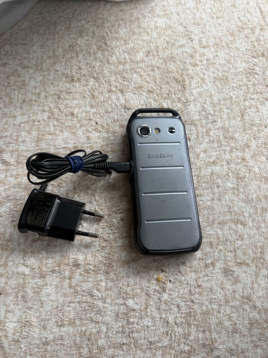 Samsung Telefoni cellulari / Smartphones: SamsungX 550 Cover inkl lgerät – Usato da Regensdorf venduto da mex5145 3