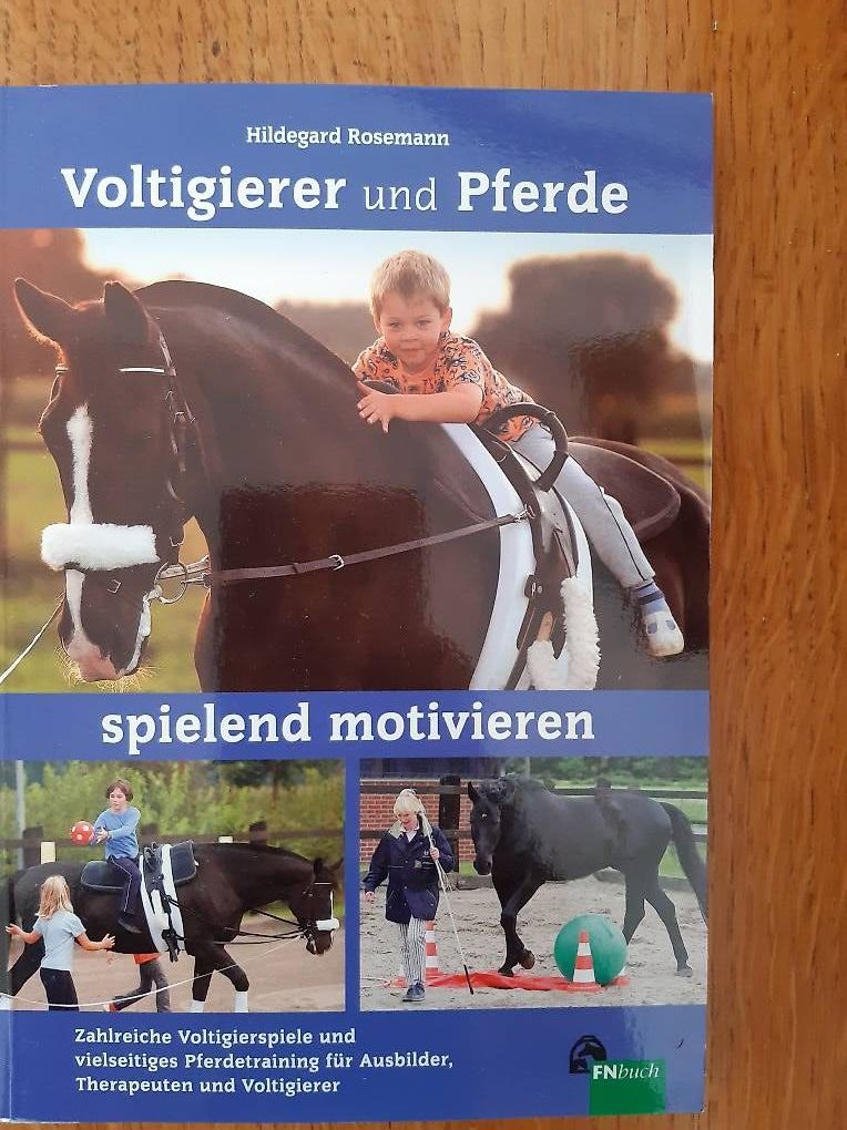 Bücher: Voltigieren buch – Gebraucht aus Nebikon von Haidihooo